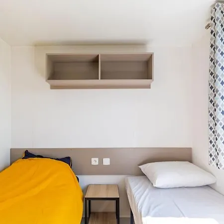 Apartment Mobilhome Confortable, Spacieux Et Lumineux Dans Les Mathes