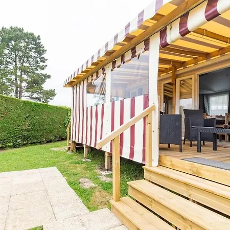 Mobilhome Confortable, Spacieux Et Lumineux Dans Apartment