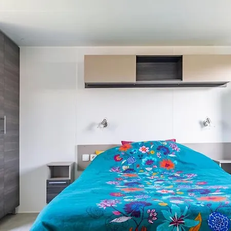 Mobilhome Confortable, Spacieux Et Lumineux Dans