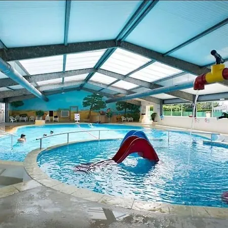 Mobilhome Confortable, Spacieux Et Lumineux Dans *