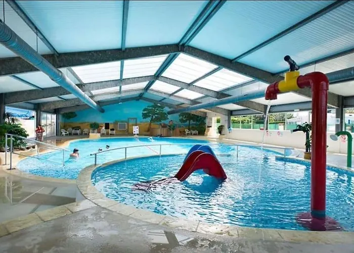 Mobilhome Confortable, Spacieux Et Lumineux Dans *