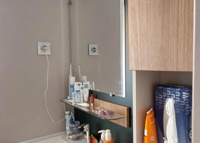 Mobilhome Confortable, Spacieux Et Lumineux Dans Apartmán *